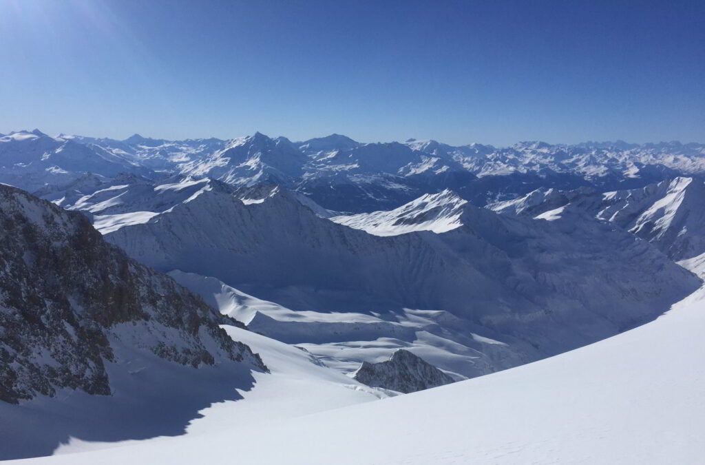 French Alps viewed from MontBlanc - Domaine Les Cedres du Leman